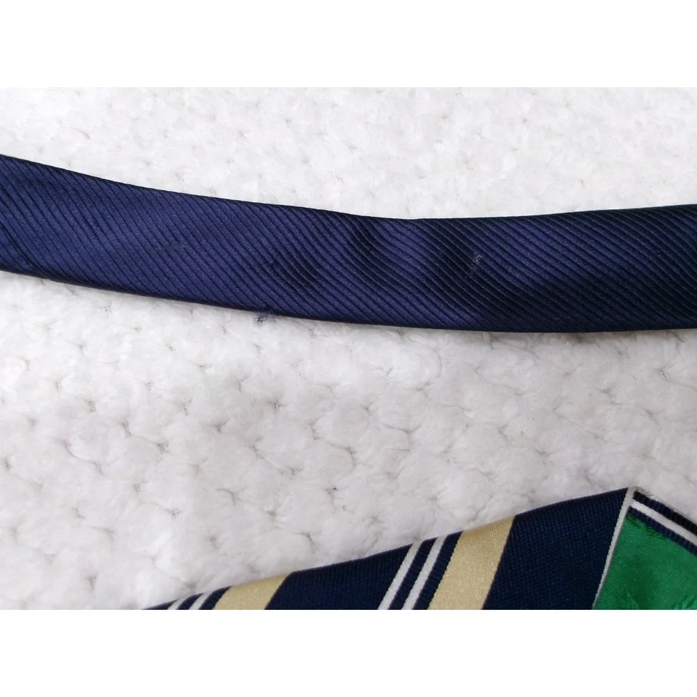 Tommy Hilfiger Mens 3.75x57 Necktie Navy Gold Striped Silk Made in USA WPL 2831